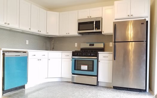 East Elmhurst 2 Bedroom